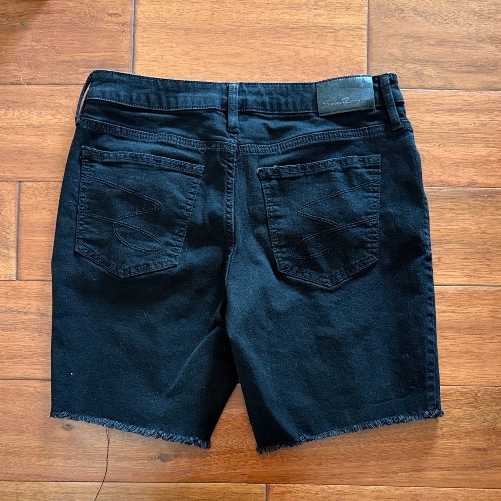 Seven7 Black Bermuda Denim Shorts Size 6 - Picture 6 of 6